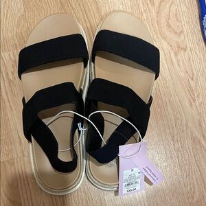 Wild Fable Black Sandals